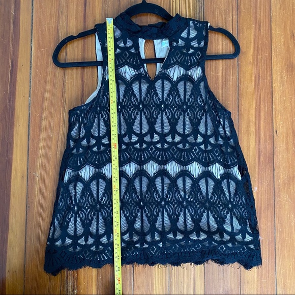 Black Lace Halter Top Size M - Picture 4 of 6